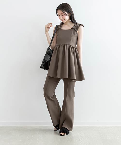 ペプラムトップスセットフレアパンツ