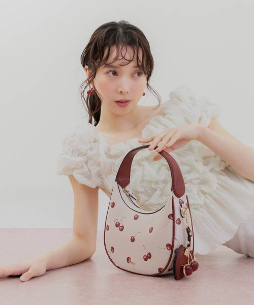 【Cherry&Strawberry】2WAY ハーフムーンショルダーバッグ