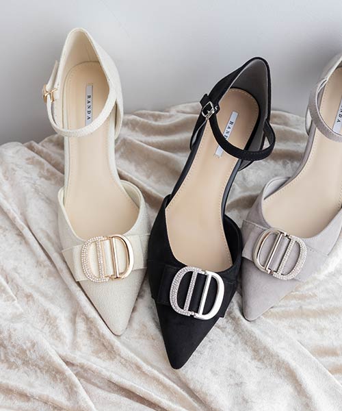 ビジューパーツストラップパンプス