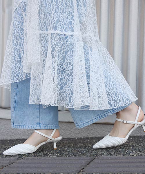 ブレードデザインアンクルストラップパンプス